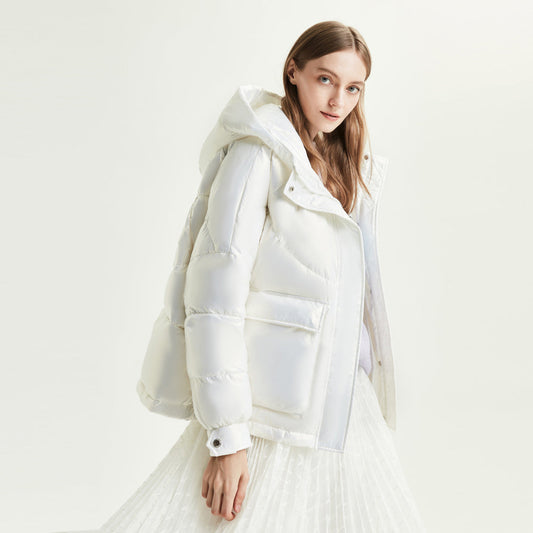 Women’s short hooded puffer jacket